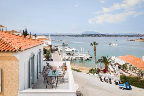 Spetses Villa | Aroura Maisonette Spetses 4BR