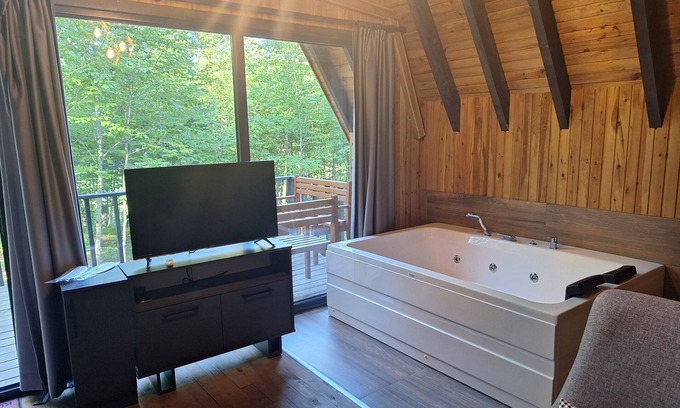 Korgan Hotel | Arslanlar İteniçi Bungolow