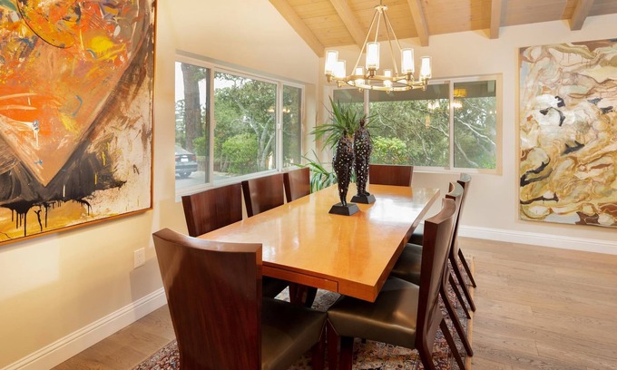 Hatton Fields House | Art and Sound: Secluded Carmel Five bedroom home!