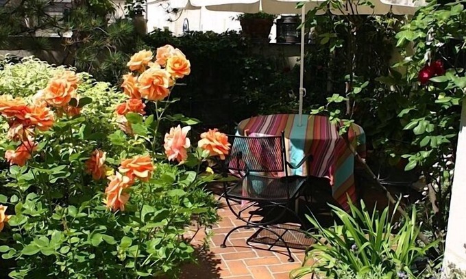 Archives Apartment | Art Deco in the Heart of the Historic Marais, With A Private Terrace