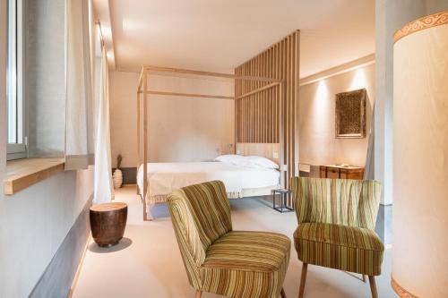 Barolo Villa | ASILO in BAROLO - La Villa