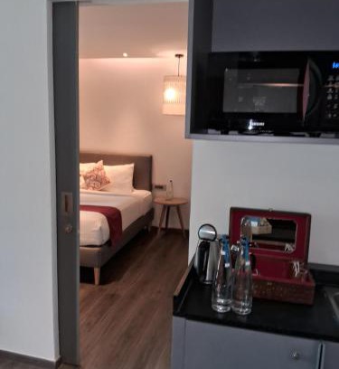 Varanasi Bed & Breakfast | Astra Luxury Rooms and Cafe