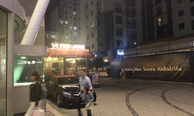 Esenyurt House | At Bahçeşehir near to Akbatı Shopping Mall.35 min to new airport.