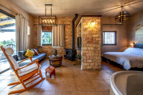 Kela Alon Cabin | At Gil's and Galit's Place- Hospitality, Health and Spa