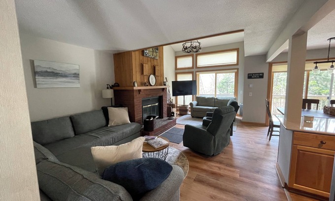 West Dover Condo | At the Base of Mount Snow! Family friendly 3 bedroom townhouse!