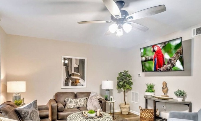 Austell House | ATH - Austell - 2BR - Pet Friendly - Fenced (2301)