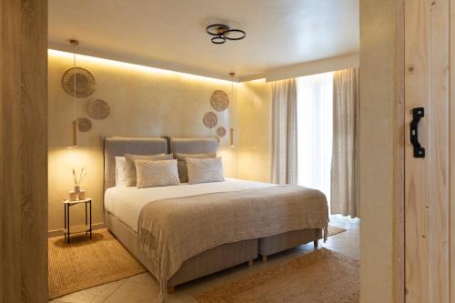 Attiki Apartment | Athens Top Penthouse With Spa 5' to Metro