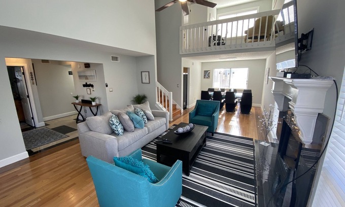 Lawrenceville House | ATL 2 family home☆Game room☆Fire-pit☆BBQ☆Gas South