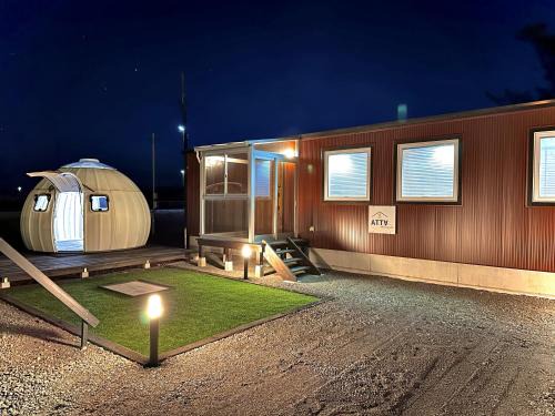 Date House | ATTA Toya - Dome Gramp