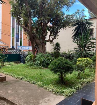 Antananarivo Avaradrano Apartment | Au coeur de Tana, vue sur le Palais de la Reine, en securité