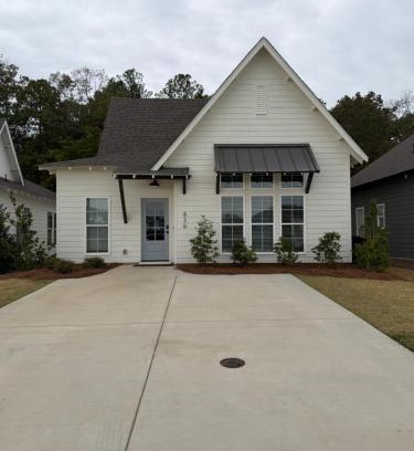 Opelika House | Auburn, Opelika Sleeps 8, close Auburn University
