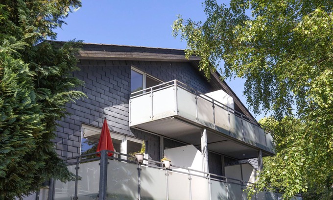 Warwerort Apartment | Austernfischer by Interhome