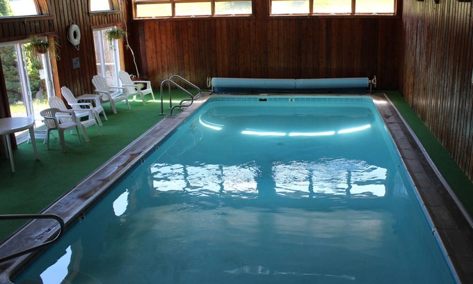 West Dover Hotel | Austrian Haus Lodge