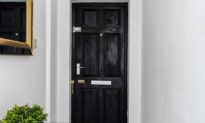 Rochester East Ward Apartment | Avalon Luxury StaysnCharming 2-Bedroom Apartment in the Heart of Rochester