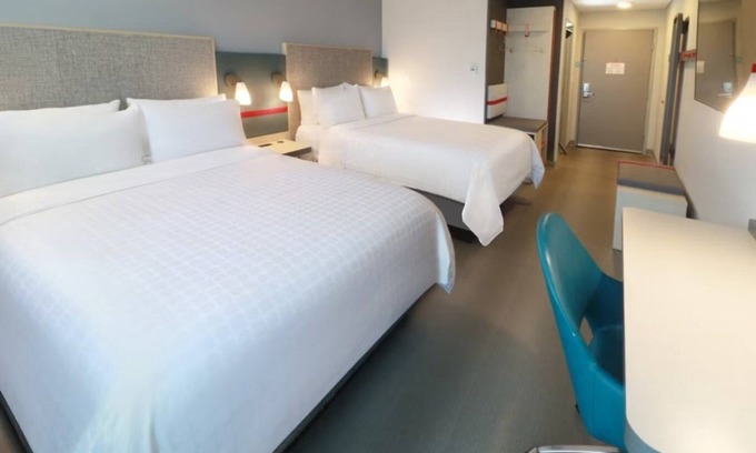 Centro Sur Hotel | avid hotel Queretaro Centro Sur by IHG