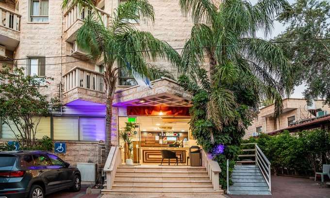 Tiberias Old City Apartment | Aviv Holiday Flat