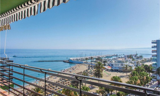 Marbella City Centre Apartment | Awesome apartment in Marbella with 1 Bedrooms