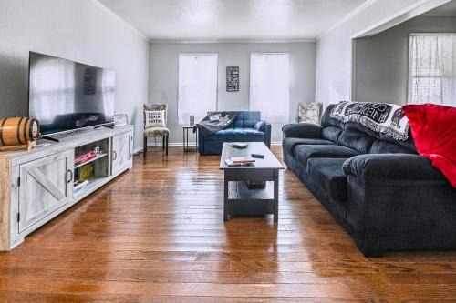 Atchison House | Awesome Benedictine Theme and In Your Budget!