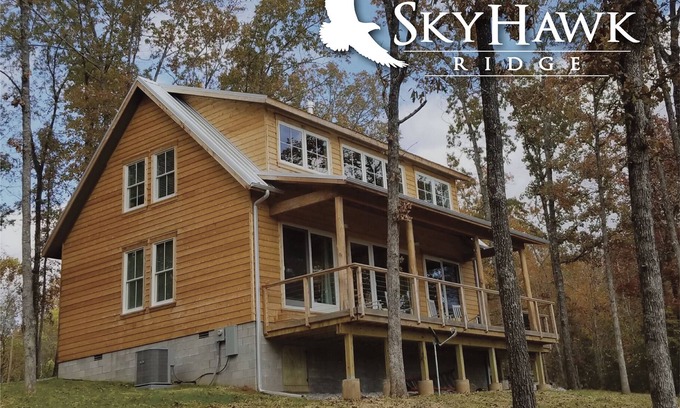 Saint Joe House | Awesome Home at Sky Hawk Ridge, a 185-Acre Refuge, ONE MILE to Buffalo River