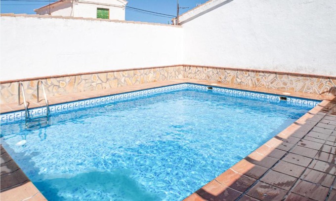 Domingo Perez de Granada House | Awesome home in Domingo Perez with 3 Bedrooms and Outdoor swimming pool