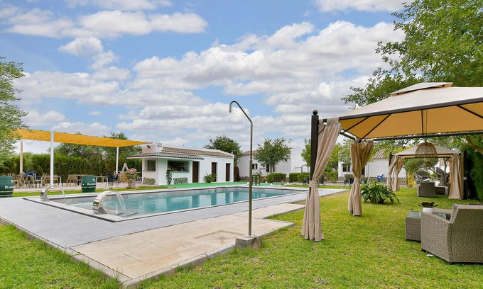 El Coronil House | Awesome home in El Coronil with WiFi