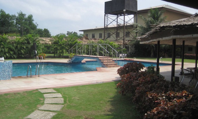 Calabar Hotel | Axari Hotel & Suites