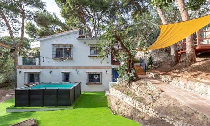 Pinares de San Anton House | AXARQUÍA - Wonderful country house with above ground pool and Free WiFi