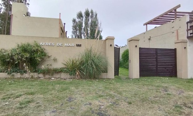 Claromeco Apartment | ayredemar4