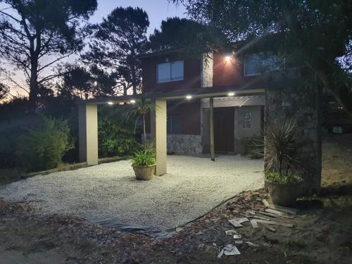 Las Gaviotas House | Ayres Pampa II Pa