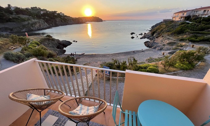 Collioure Apartment | AZUR Les pieds dans l'eau - WIFI FIBRE- Covered PARKING ☀️