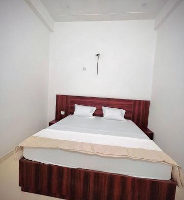 Chhata Hotel | Babu resort