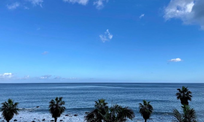 Porto Moniz Hotel | Baia Seixal Oceanfront