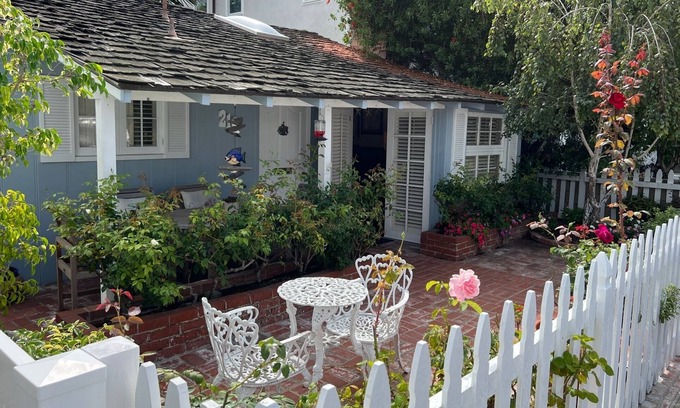 Balboa Island Cottage | Balboa Island Cottage: “WINTER” Monthly 35%-50% OFF to May 2026 + SUMMER Weekly