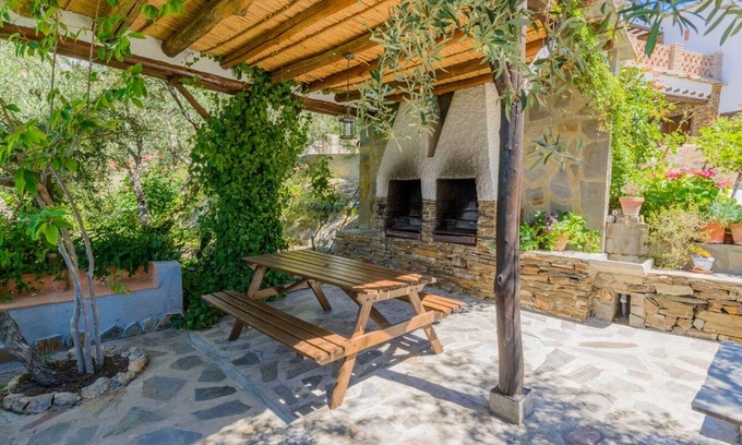 Nechite Villa | Balcón de Válor 8 by Ruralidays