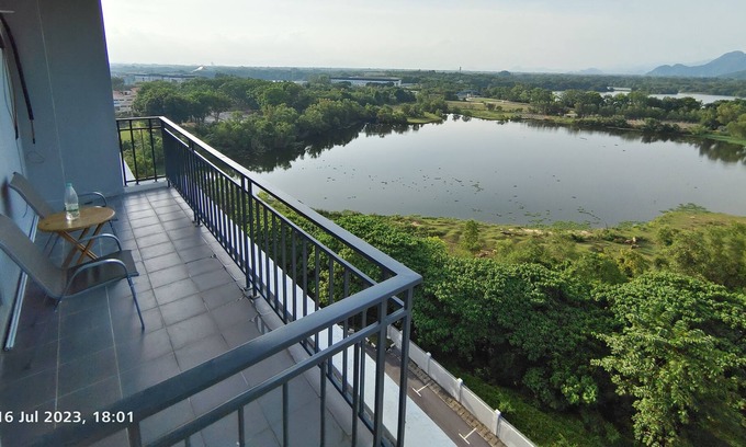 Taman Bandar Baru Condo | Balcony Breathtaking Forest, Lake, and Mountain Views Spacious Condo