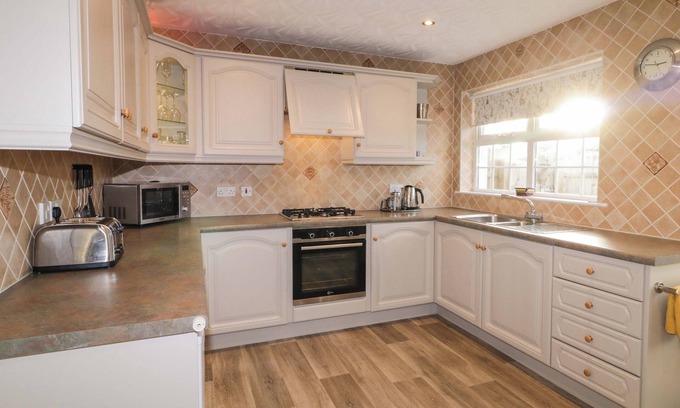 Ballycastle Cottage | Ballycastle Best Times