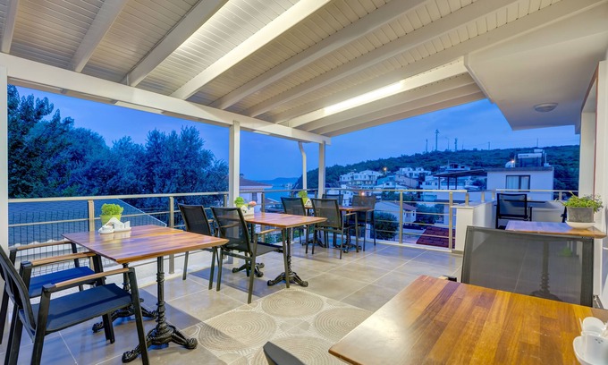 Mordogan Hotel | Barbun Pansiyon