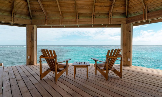 Brick Bay Resort | Barefoot Cay Resort