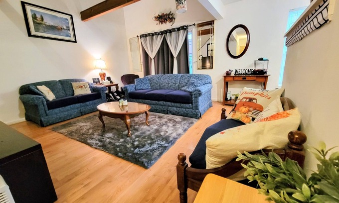 Lawrence House | Bargain Lawrence Stay! Garage+fenced Yard, Near KU, LMH & Downtown