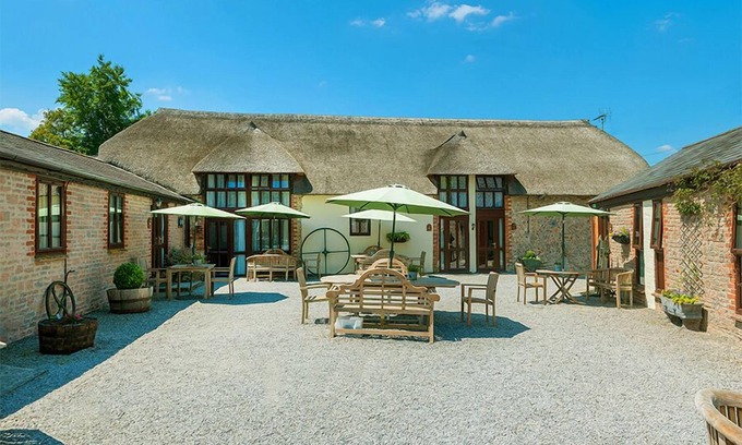 Whitchurch Canonicorum Cottage | Barley Store - Countryside Barn Conversion