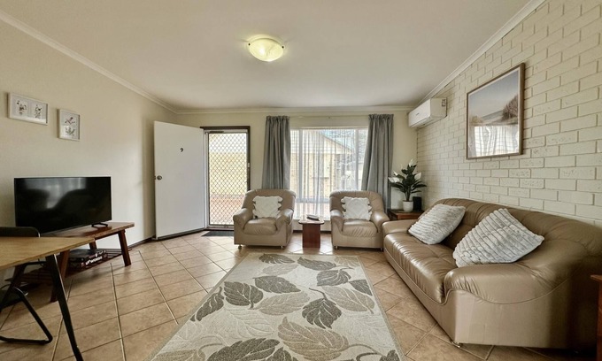 Mira Mar Apartment | Barmup Accommodation at Middleton Mews