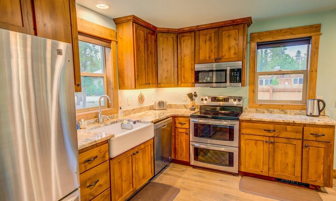 West Yellowstone House | Barnes on Boundary Unit B