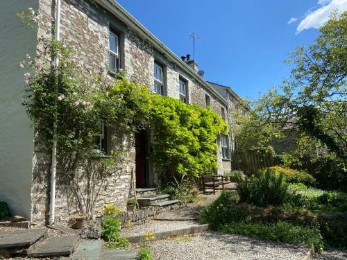 Brigsteer House | Barnhaven, beautiful converted coach house in National Park