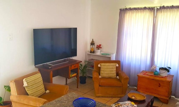 Humewood Apartment | Barry's Cottage