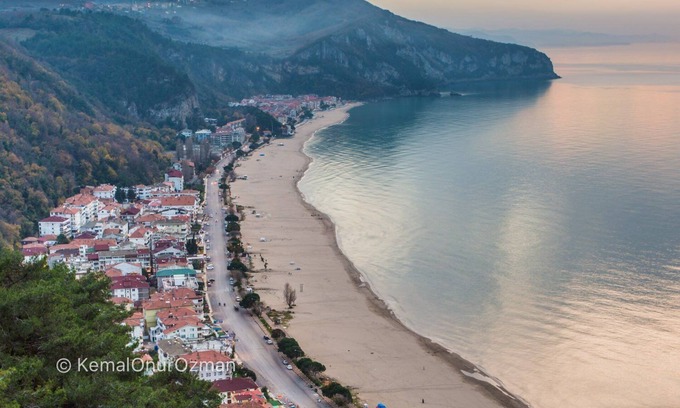 Bartin Apartment | Bartın İnkumu Sahilinde Geniş Ev