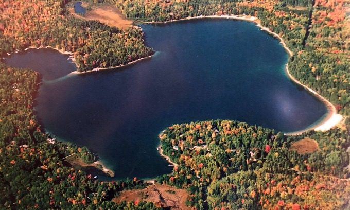 Townsend Cottage | Bass Lake in Northern Wisconsin “Up North”