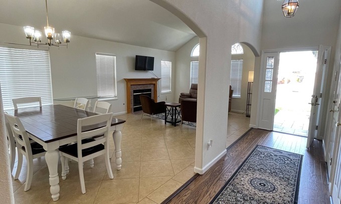 Salinas House | Bay Area Coastal Hideaway - Remodeled family size home! - 25 min from the beach!