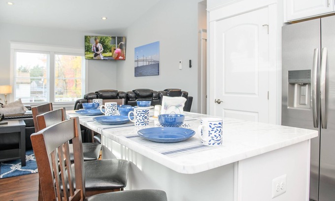 Hillsmere Shores House | Bay Ridge house by Quiet Waters Park, Thomas Point Park