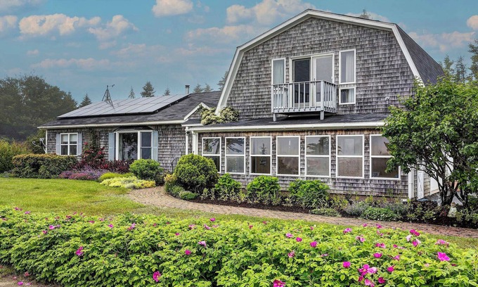 Steuben House | Bay Views: Peaceful Acadia National Park Getaway!