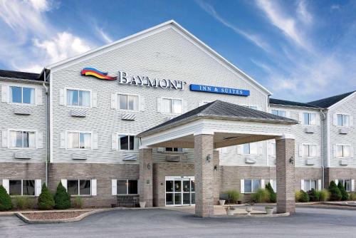 Greendale Hotel | Baymont by Wyndham Lawrenceburg